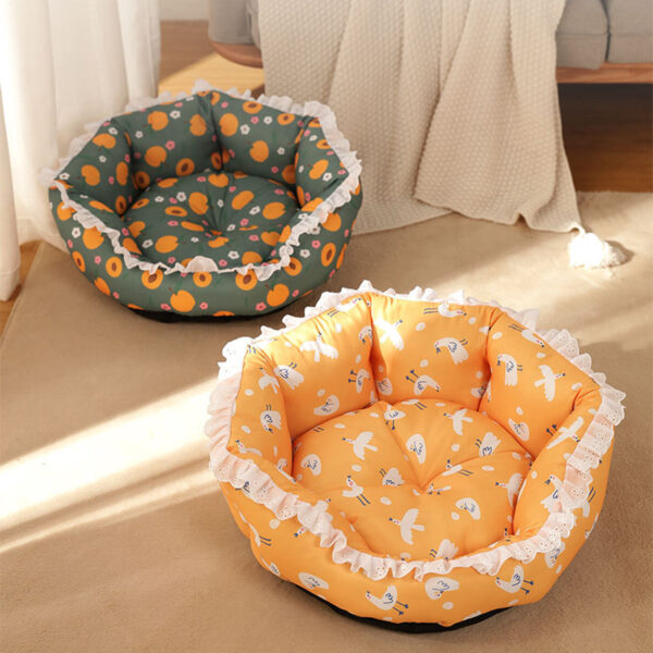 All Season Fresh Lace Floral Cat Nest